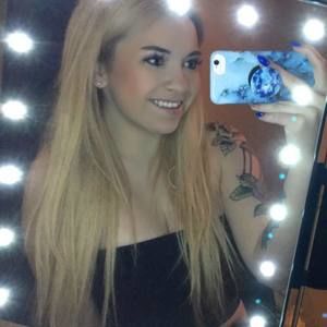 Meet your Posher, Ashlee